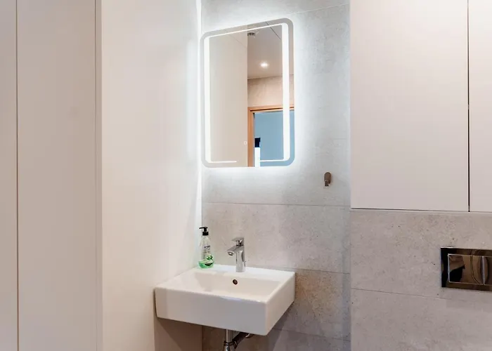 Dream - Modern In Centre טאלין